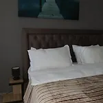 Mamaia-summerland Beachfront *