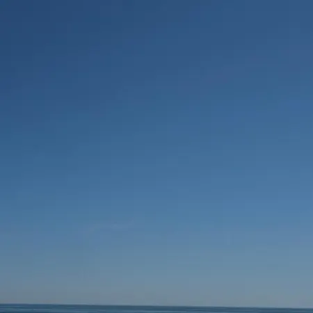 Mamaia-summerland Beachfront *