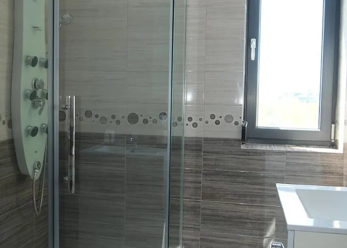 Mamaia-summerland Beachfront